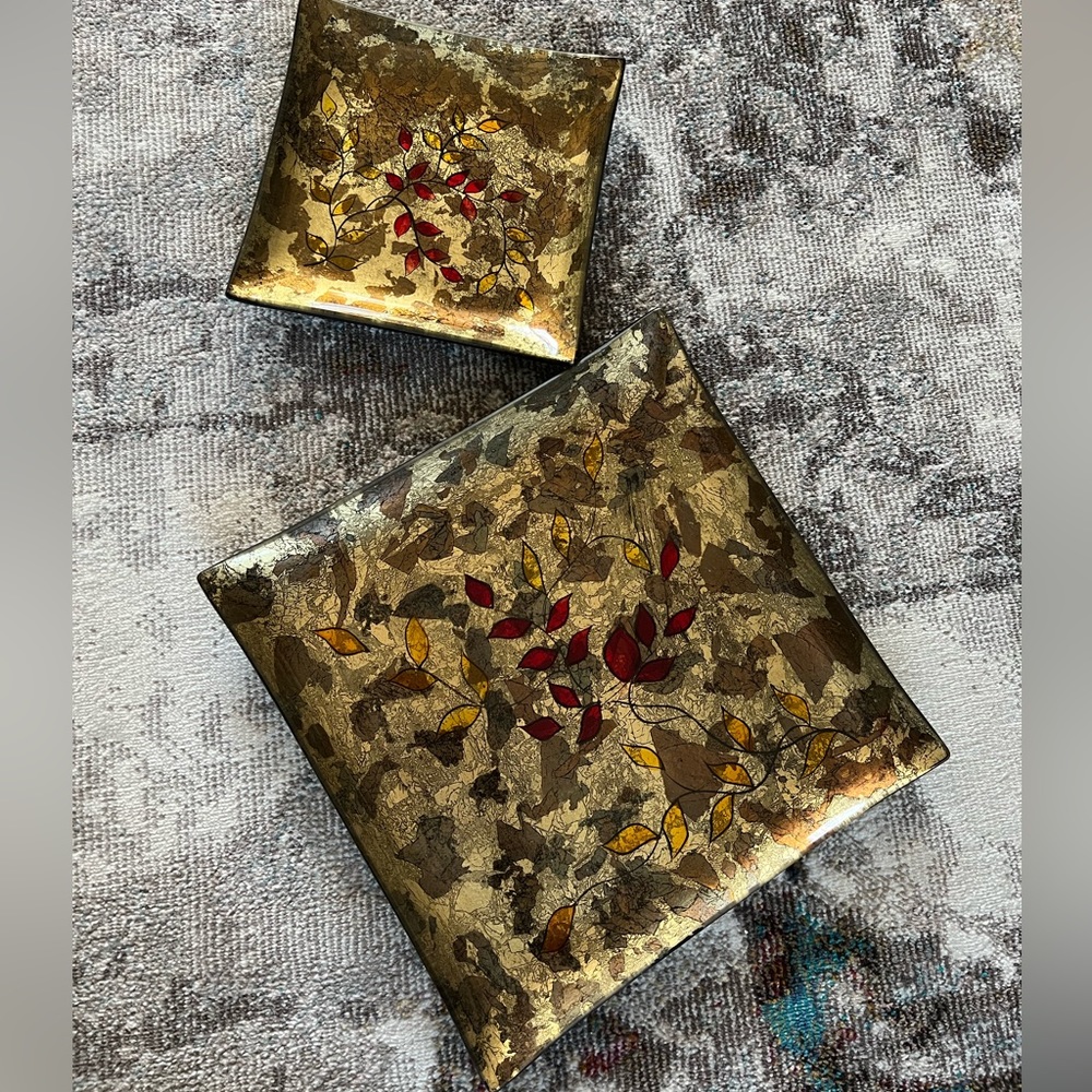 Two piece Catch All glass art tray set neutrals red yellow decorative bundle EUC - Picture 4 of 9